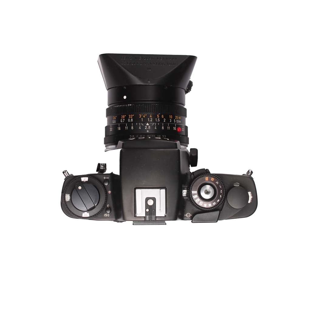 Leica R4 + 28mm + lens hood SET