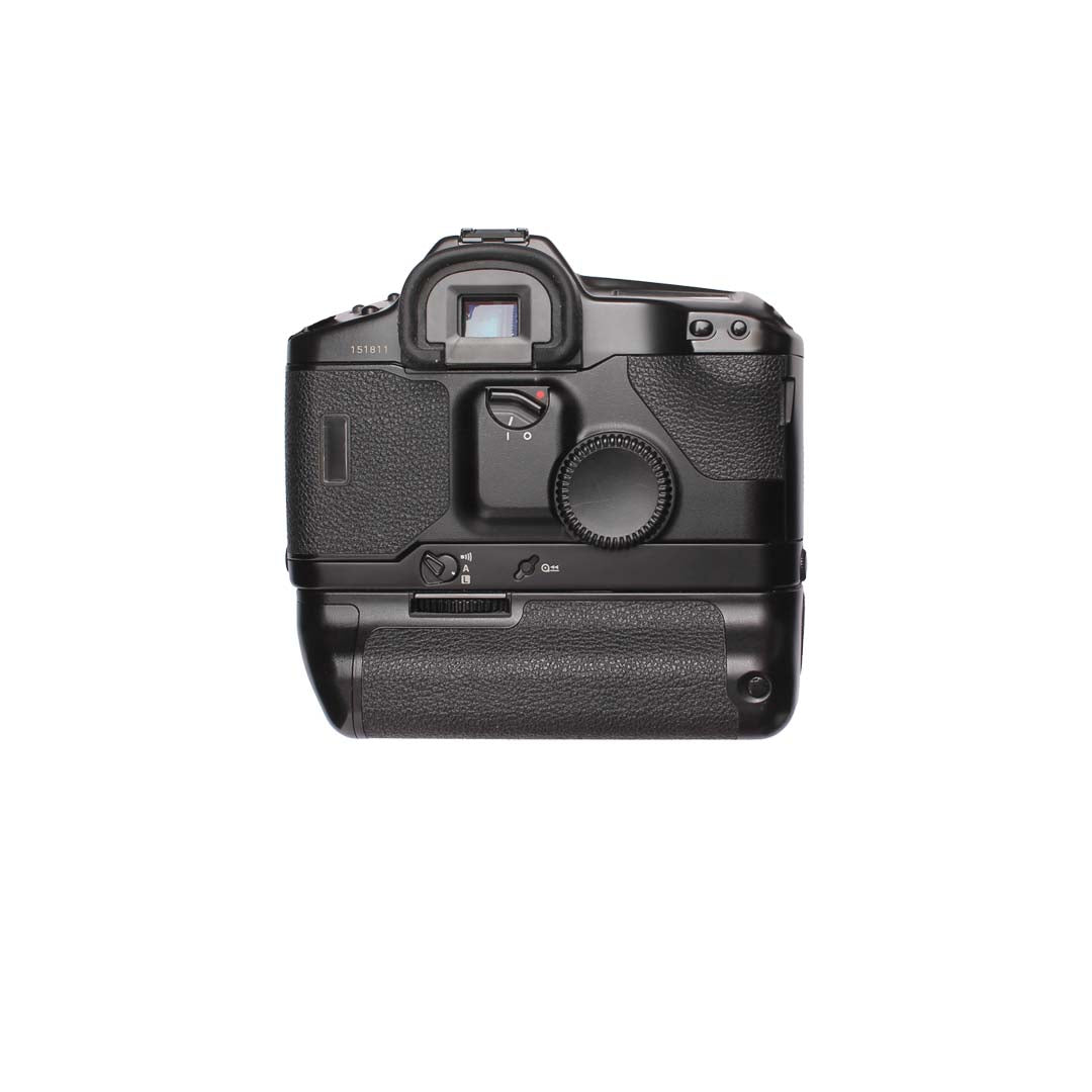 Canon EOS 1 + 85mm f1.8 SET - grainoverpixel