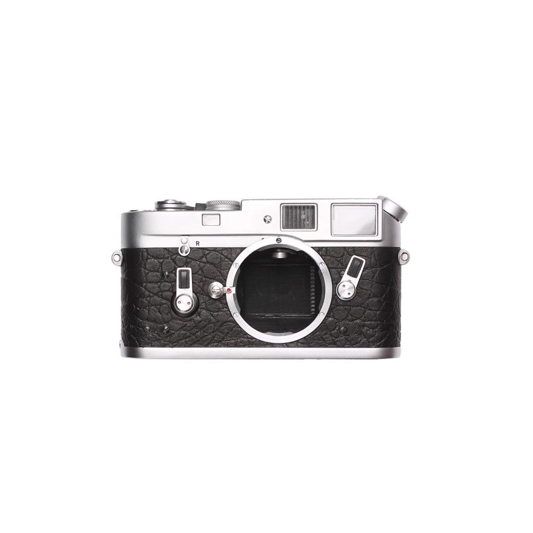 Leica M4 body - Croco Leatherette - grainoverpixel