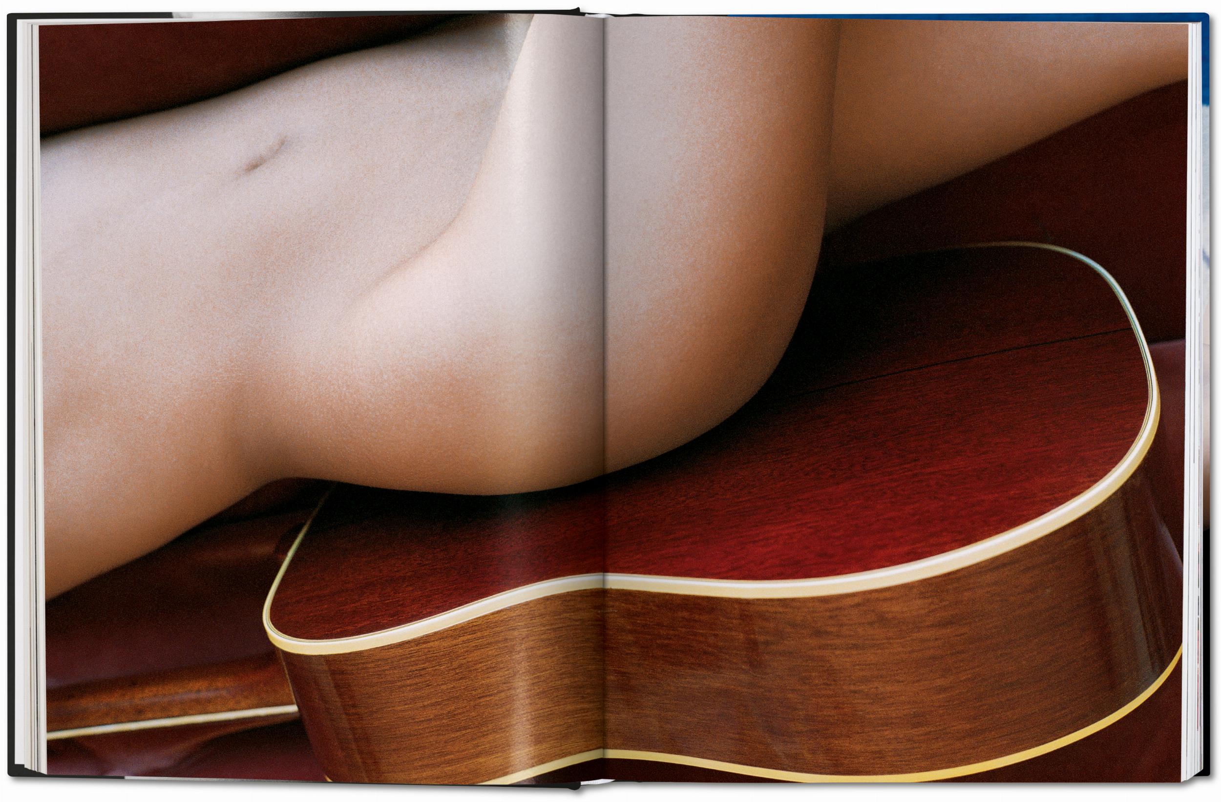 Ralph Gibson. Nude (English) - grainoverpixel