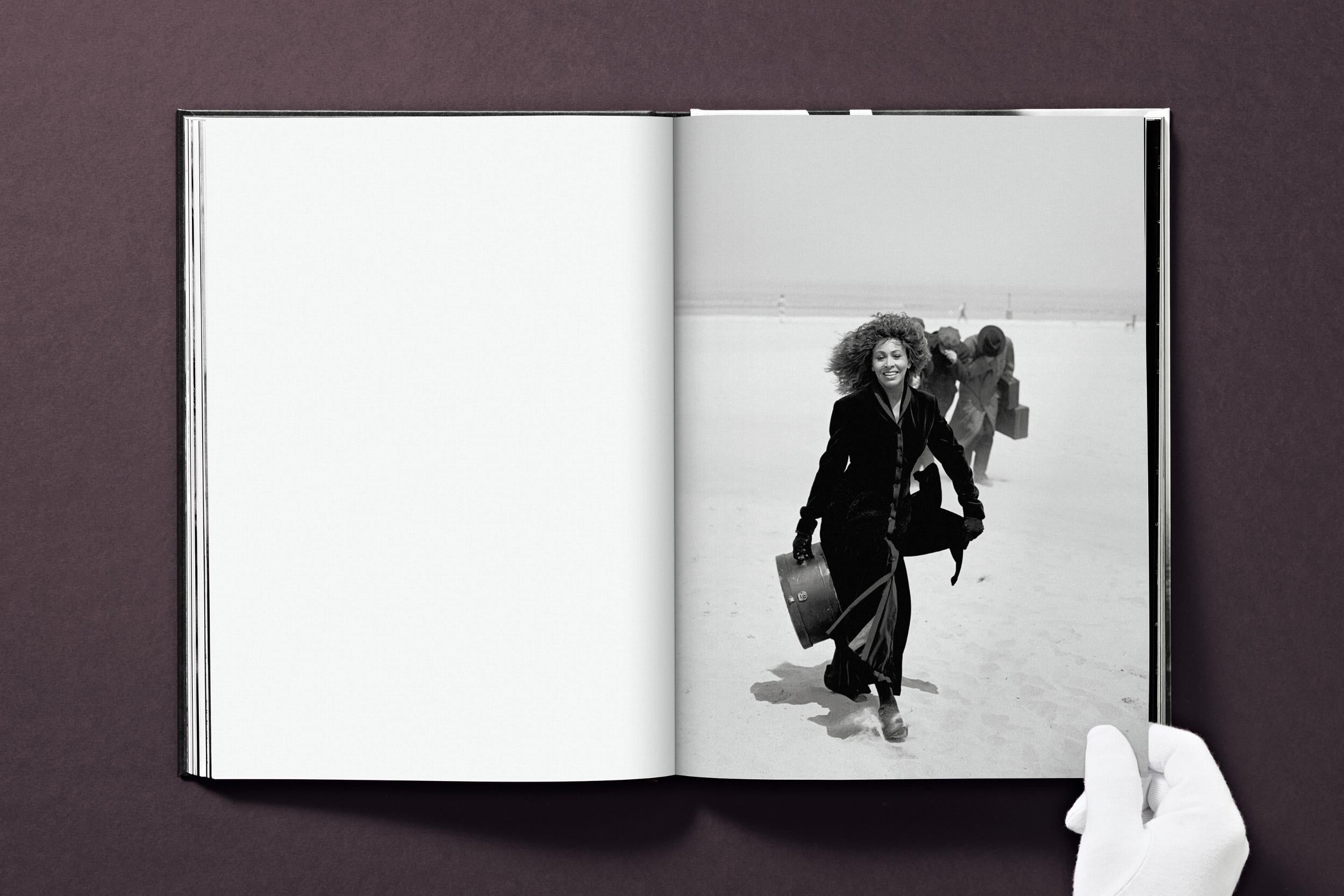 Tina Turner by Peter Lindbergh (English) - grainoverpixel