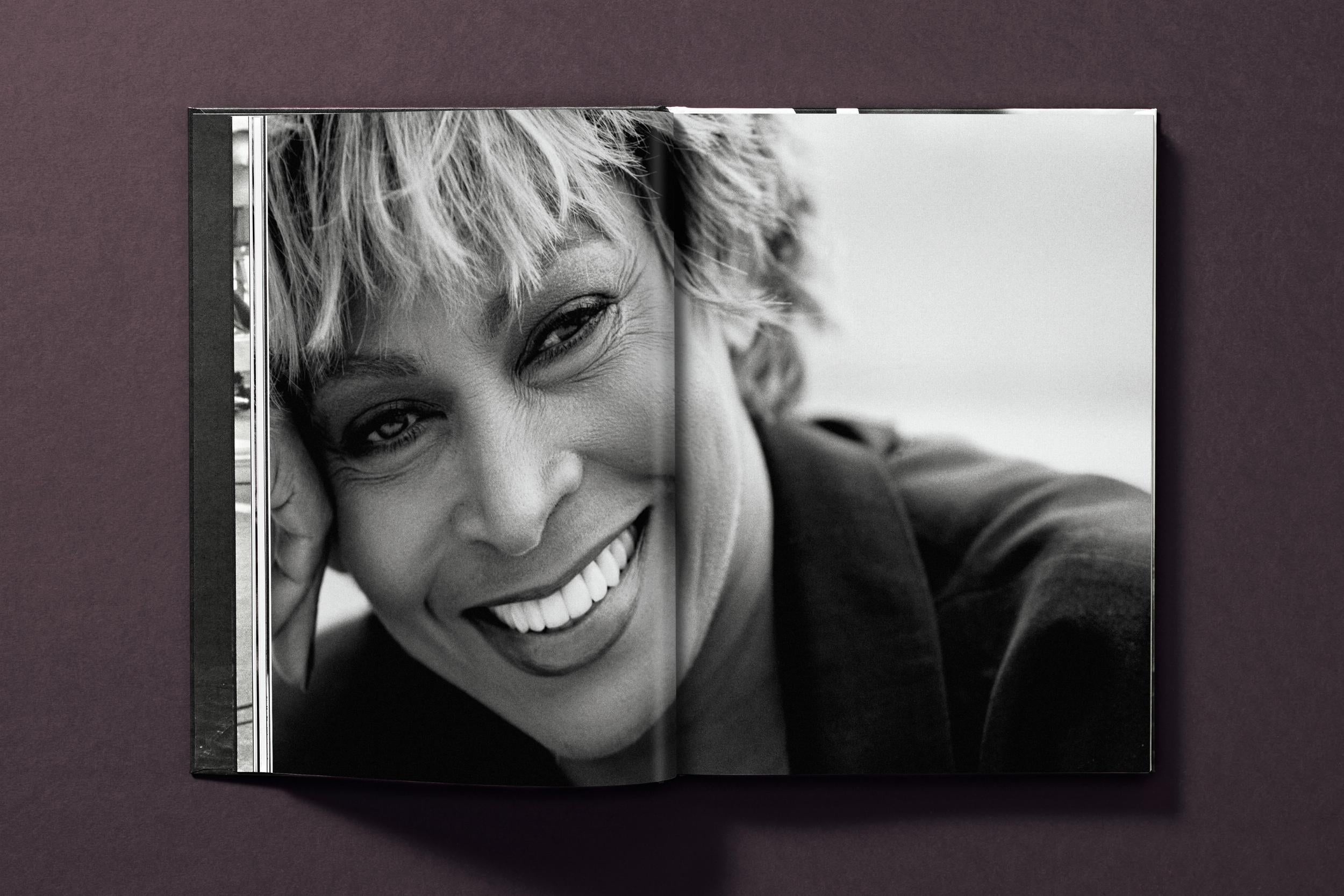 Tina Turner by Peter Lindbergh (English) - grainoverpixel