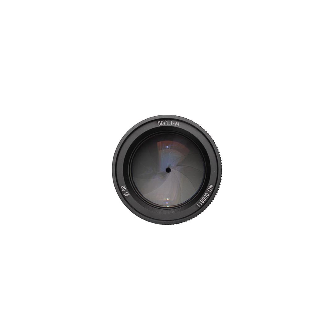 50mm f1.1 - Leica M - grainoverpixel