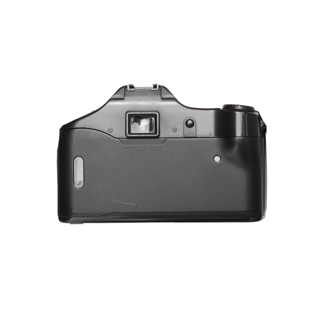 Yashica 300 + 28-70mm f3.5-4.5 SET