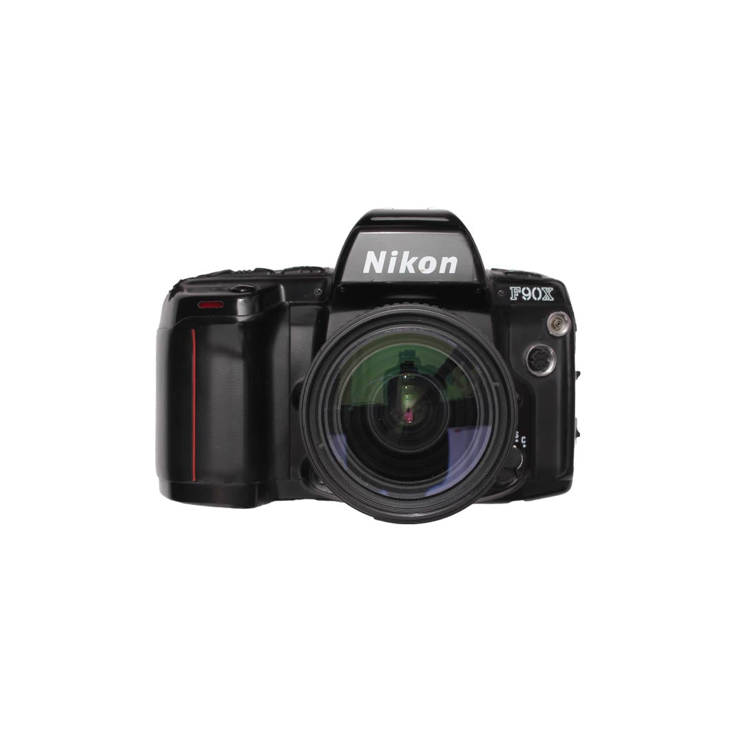 Nikon F90X + 28-80mm f3.5-5.6 SET