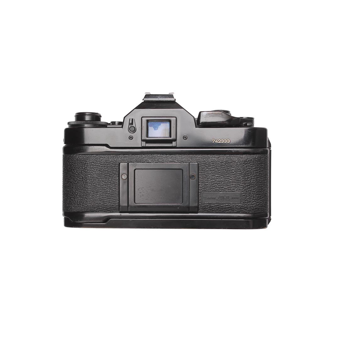 Canon A1 + Canon FD 50mm f1.8 SET - grainoverpixel