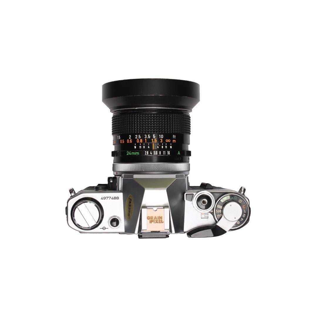 Canon AE1 + 24mm f2.8 SET - grainoverpixel