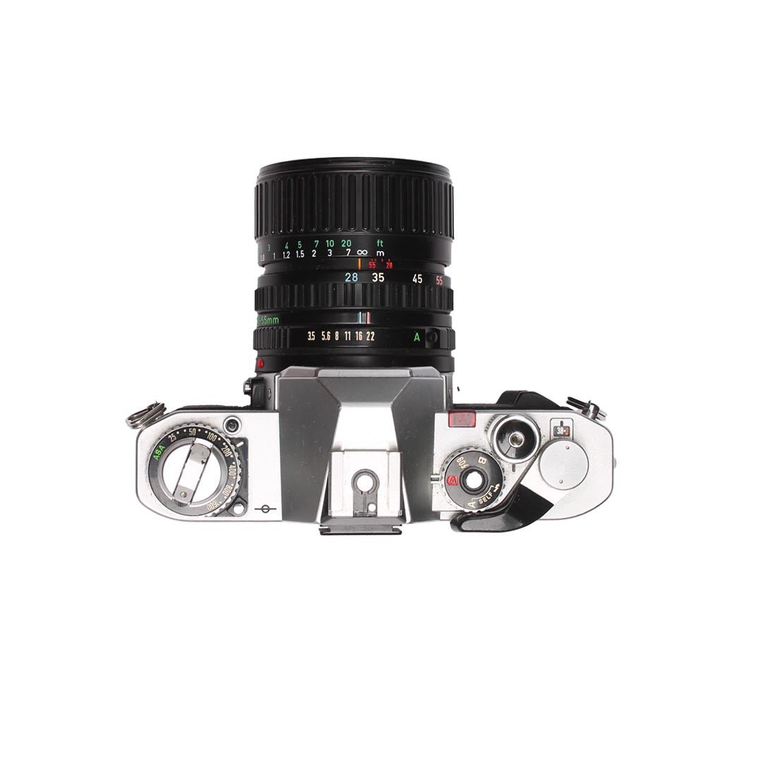 Canon AV1 + 28 - 55mm f3.5 - 4.5 SET - grainoverpixel