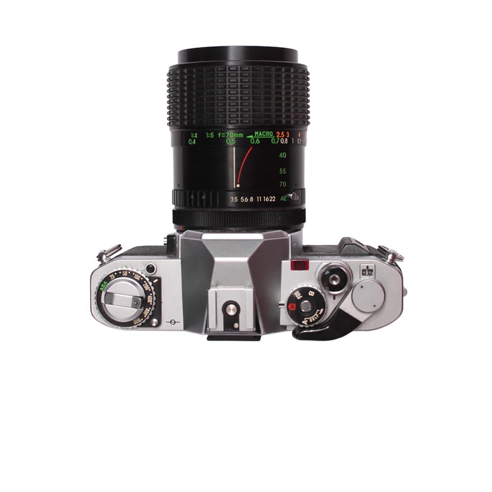 Canon AV1 + 28 - 70mm SET - grainoverpixel