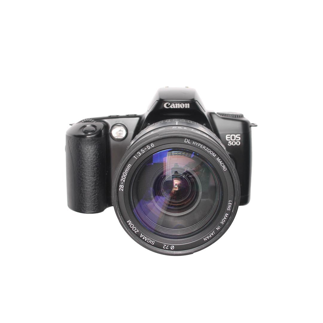 Canon EOS 500 + 28-200mm f3.5-5.6 SET - grainoverpixel