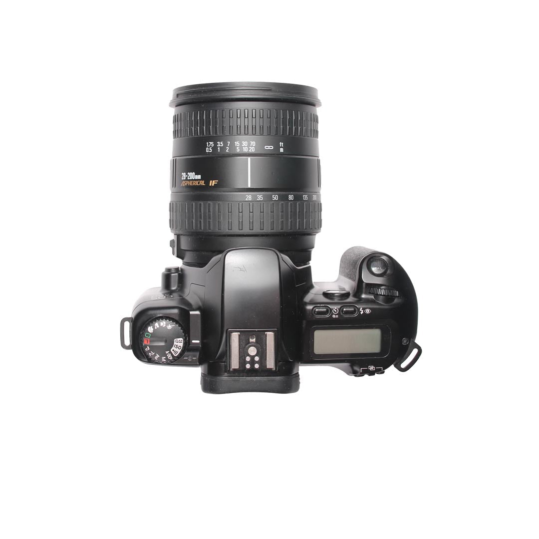 Canon EOS 500 + 28-200mm f3.5-5.6 SET - grainoverpixel