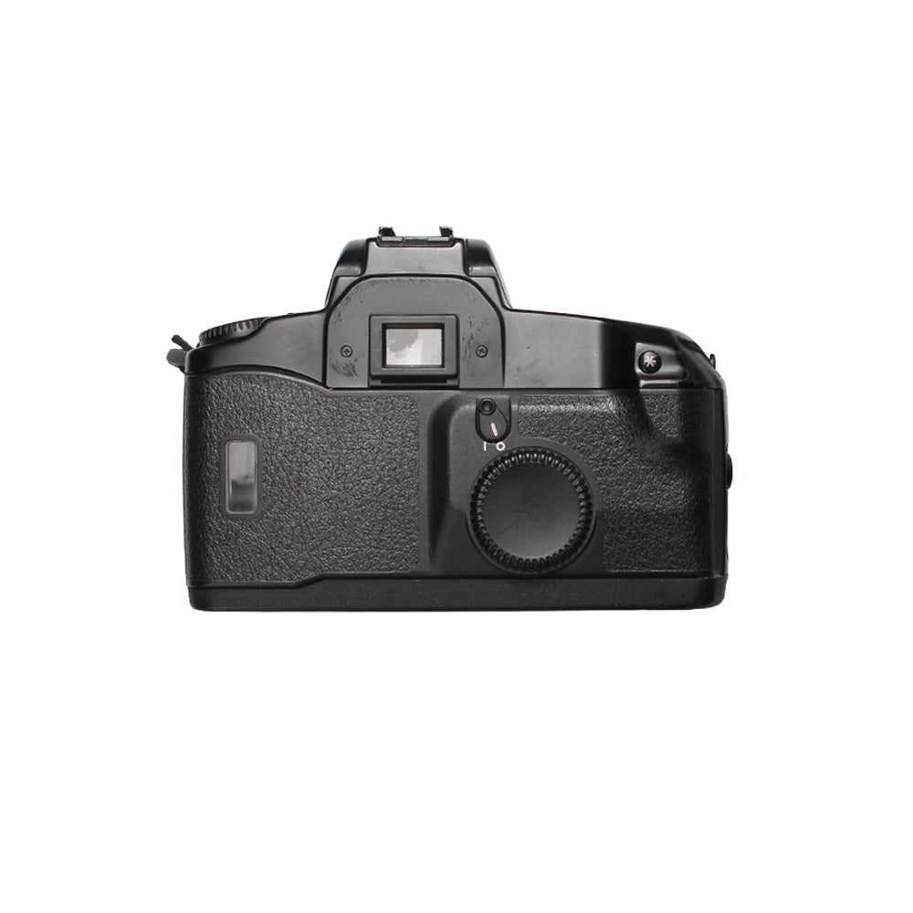 Canon EOS ELAN + 35 - 80mm f4 - 5.6 SET - grainoverpixel