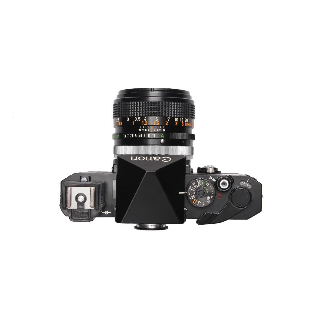 Canon F1 + 50mm f1.4 SET - grainoverpixel