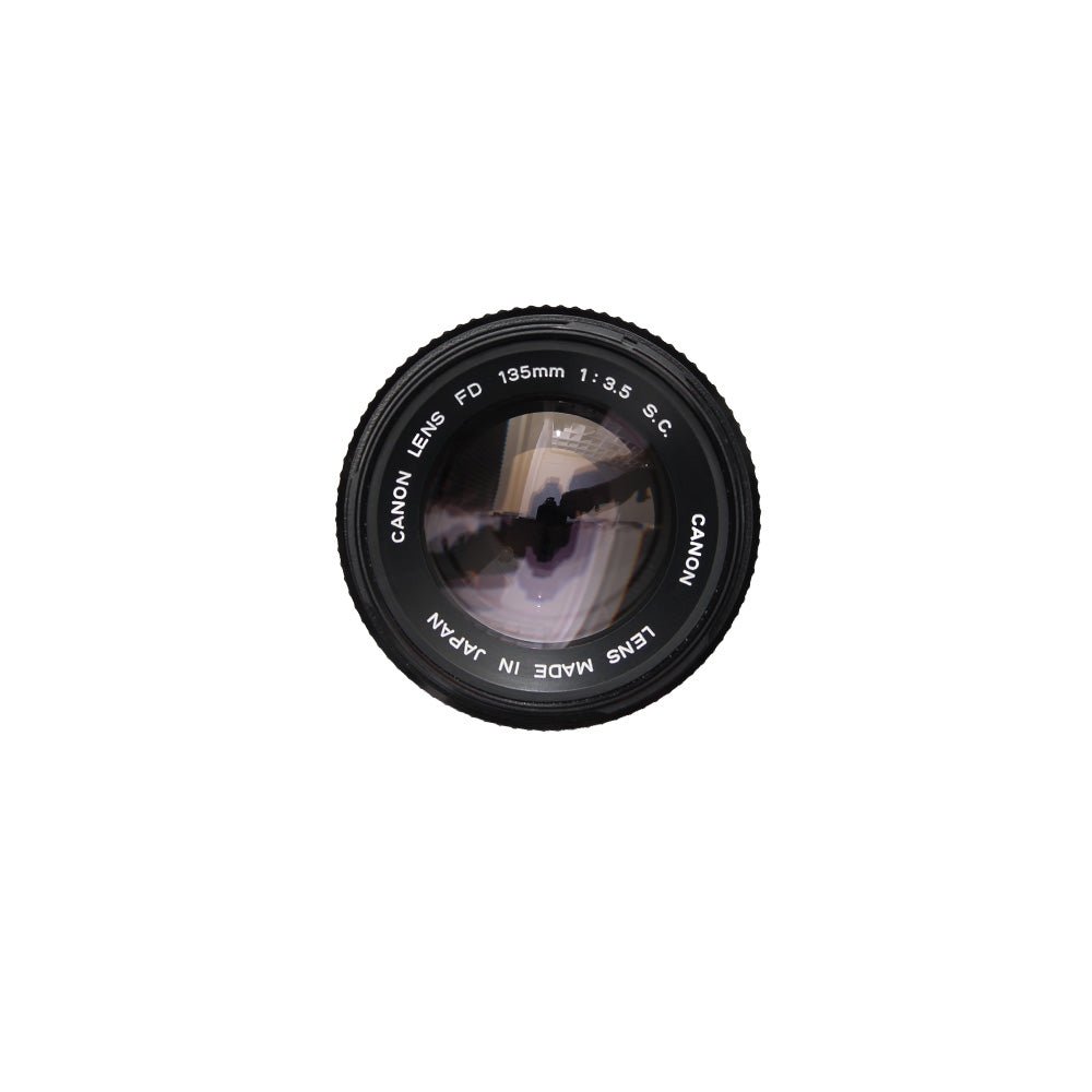 Canon FD 135mm f3.5 S.C. - grainoverpixel