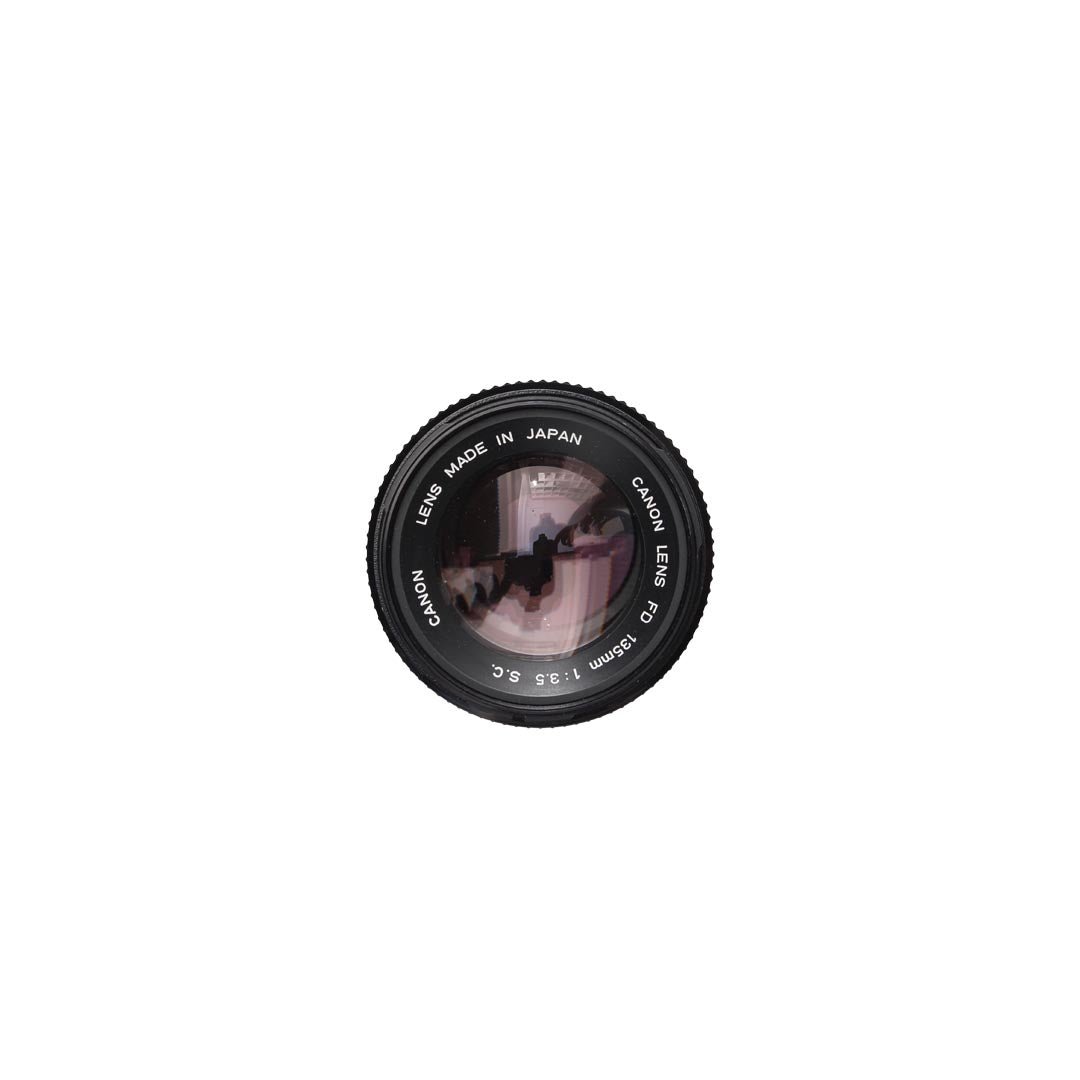 Canon FD 135mm f3.5 S.C. - grainoverpixel