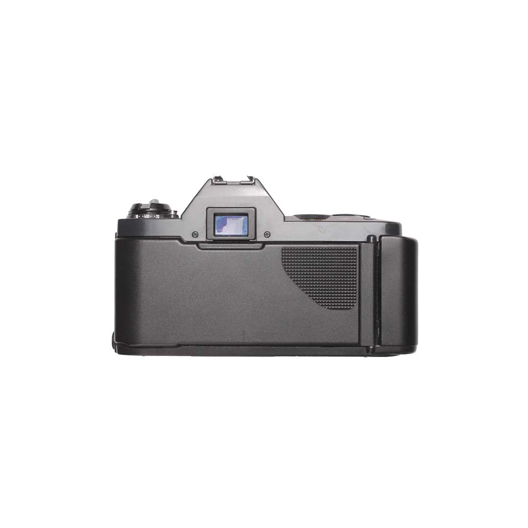 Canon T50 + 50mm f1.8 SET - grainoverpixel