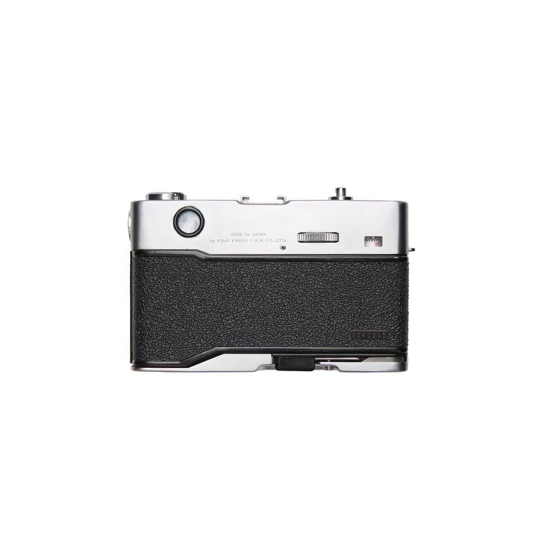 Fujica Compact Deluxe - grainoverpixel