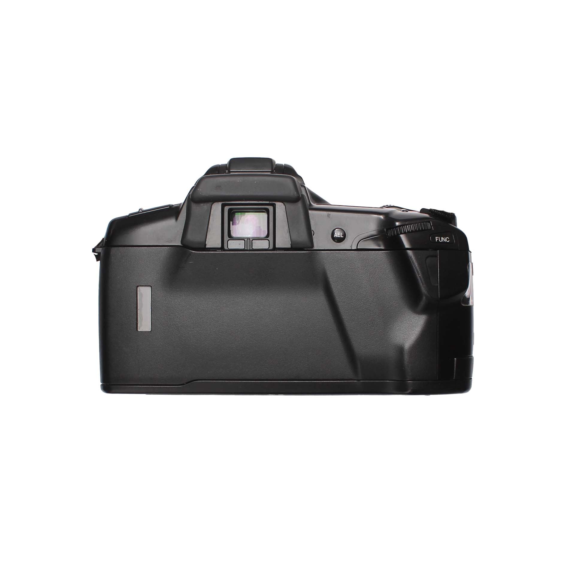 Minolta Dynax 7xi + 24 - 70mm SET - grainoverpixel