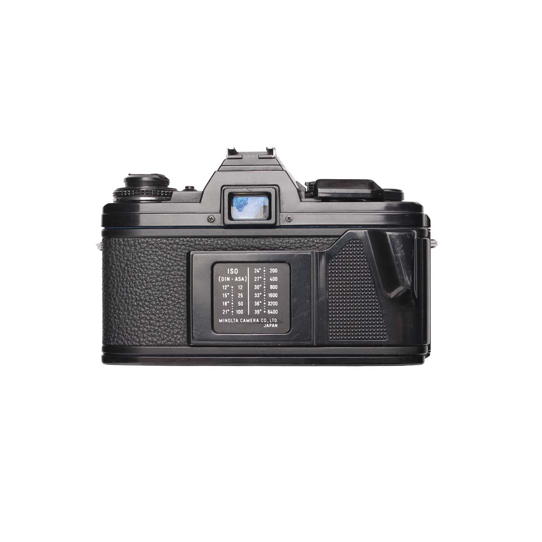 Minolta X700 + 50mm f1.7 SET - grainoverpixel