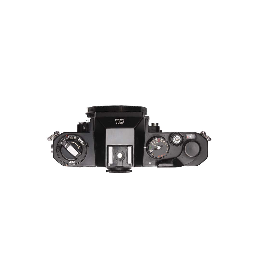 Nikkormat EL - grainoverpixel