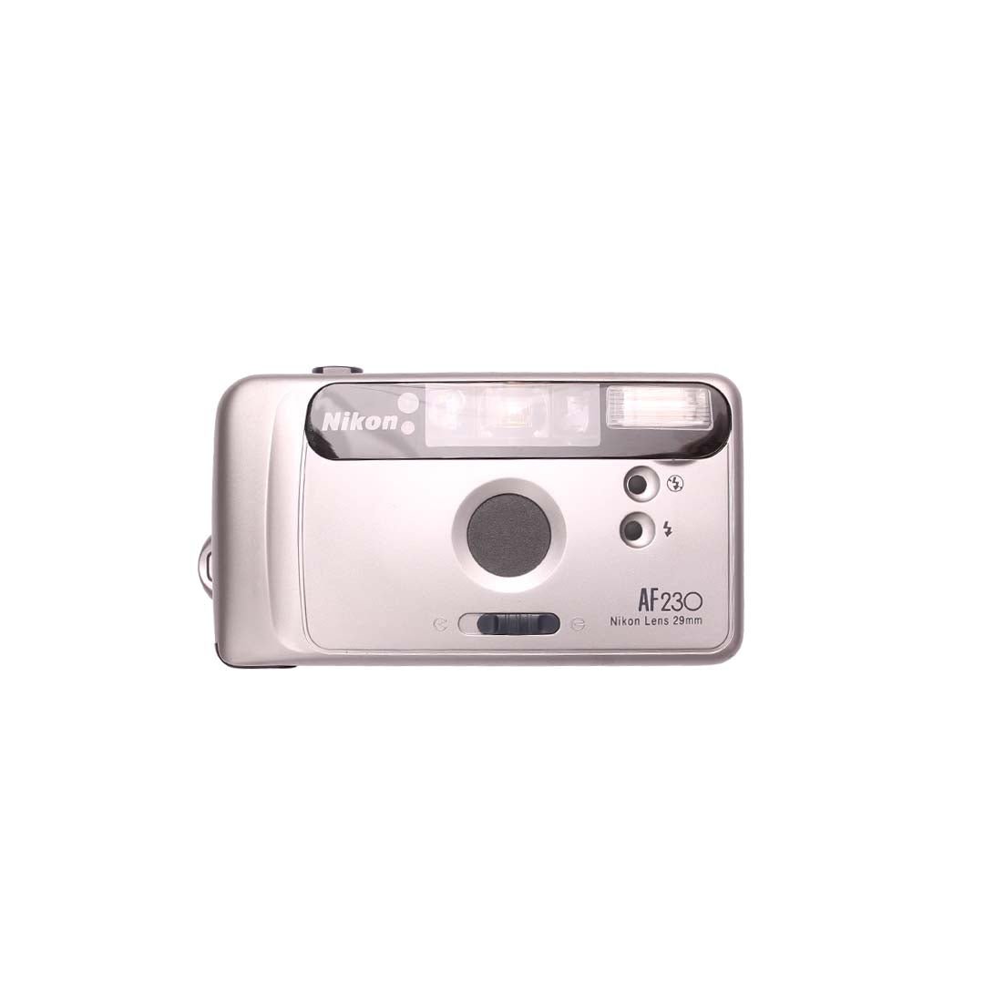 Nikon AF 230 - grainoverpixel