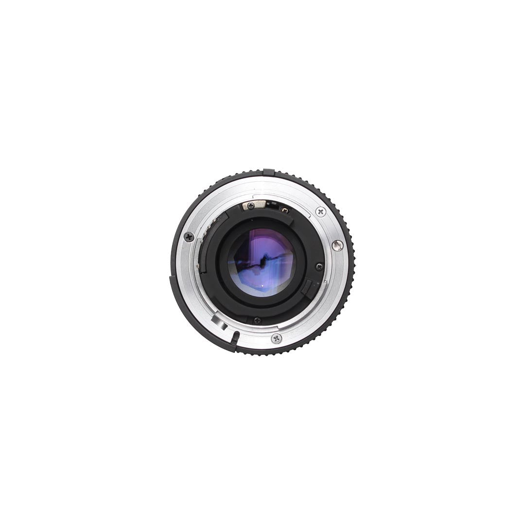 Nikon AF Nikkor 50mm f1.8 - grainoverpixel
