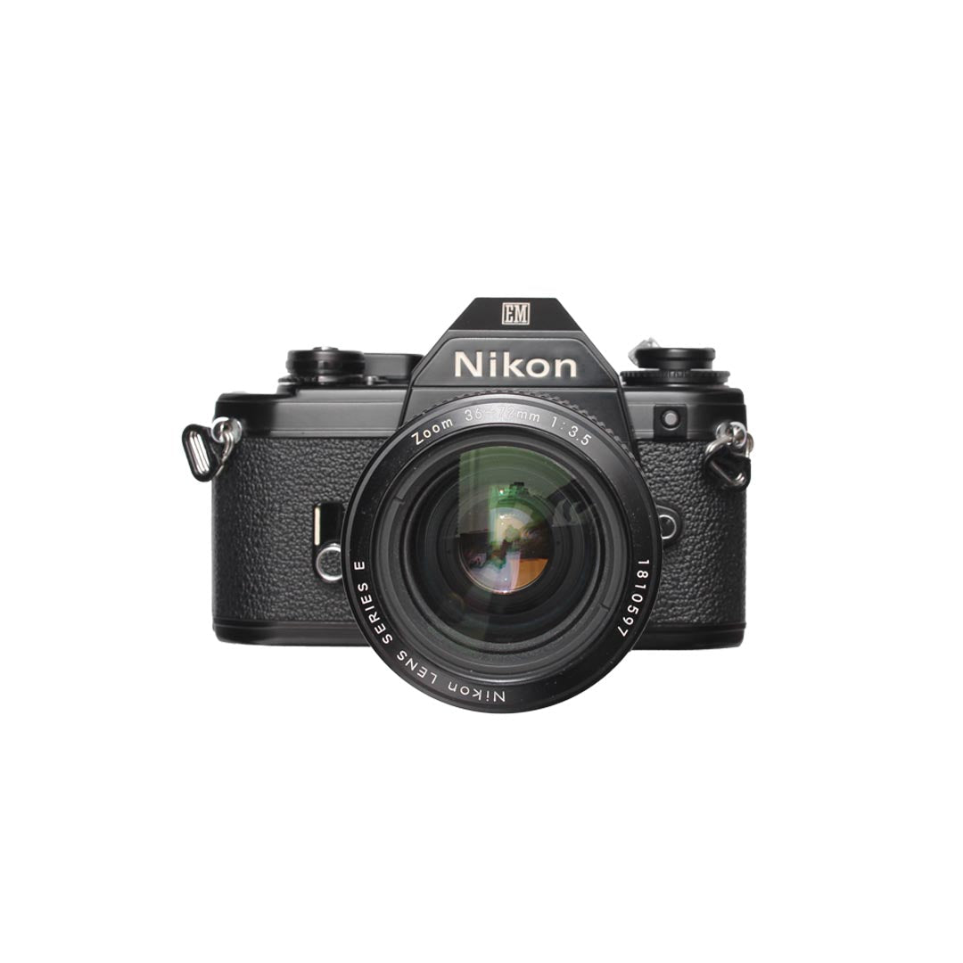 Nikon EM + 36-72mm f3.5 SET - grainoverpixel