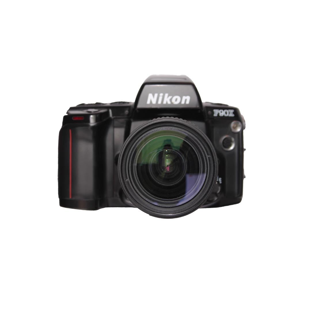 Nikon F90X + 28 - 80mm f3.5 - 5.6 SET - grainoverpixel