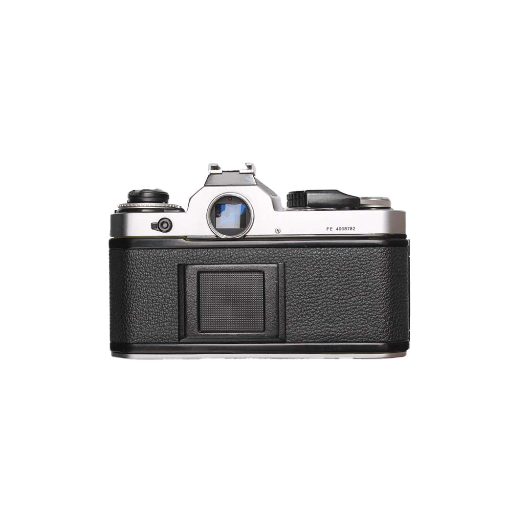 Nikon FE + 43 - 86mm SET - grainoverpixel