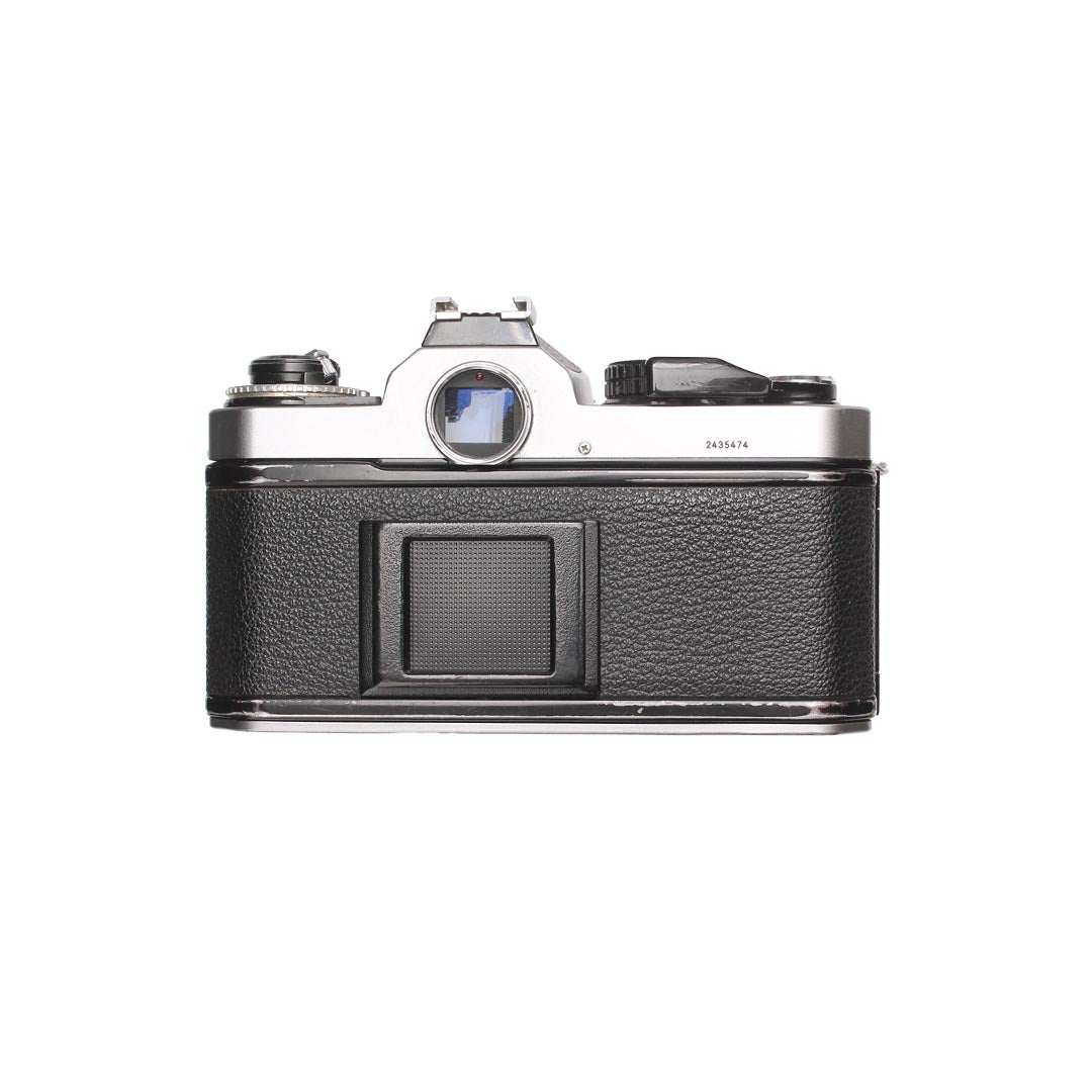 Nikon FE2 + 28 - 85mm SET - grainoverpixel