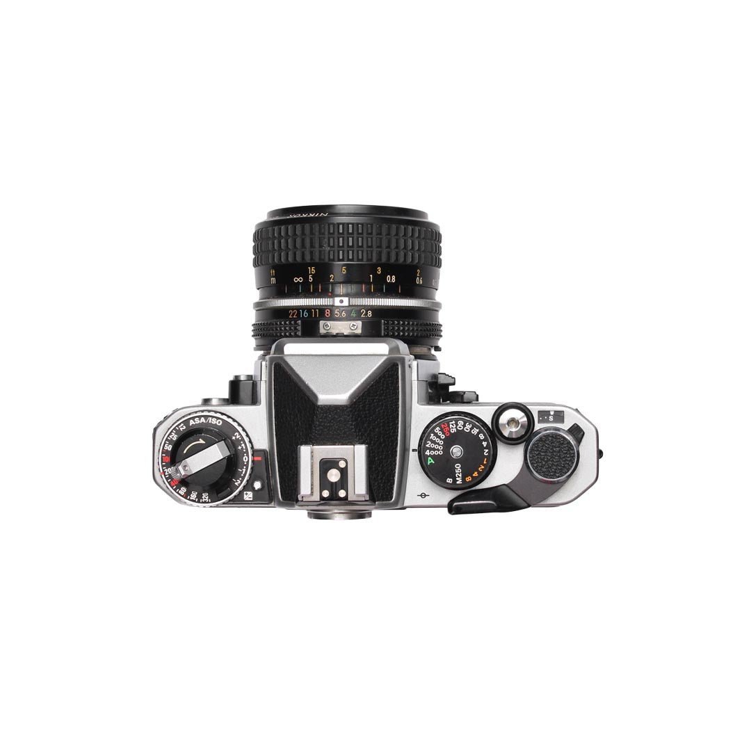 Nikon FE2 + 28mm f2.8 SET - grainoverpixel