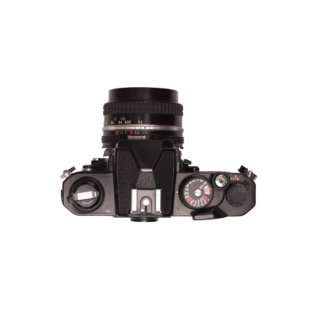 Nikon FM2 + 20mm f3.5 - grainoverpixel