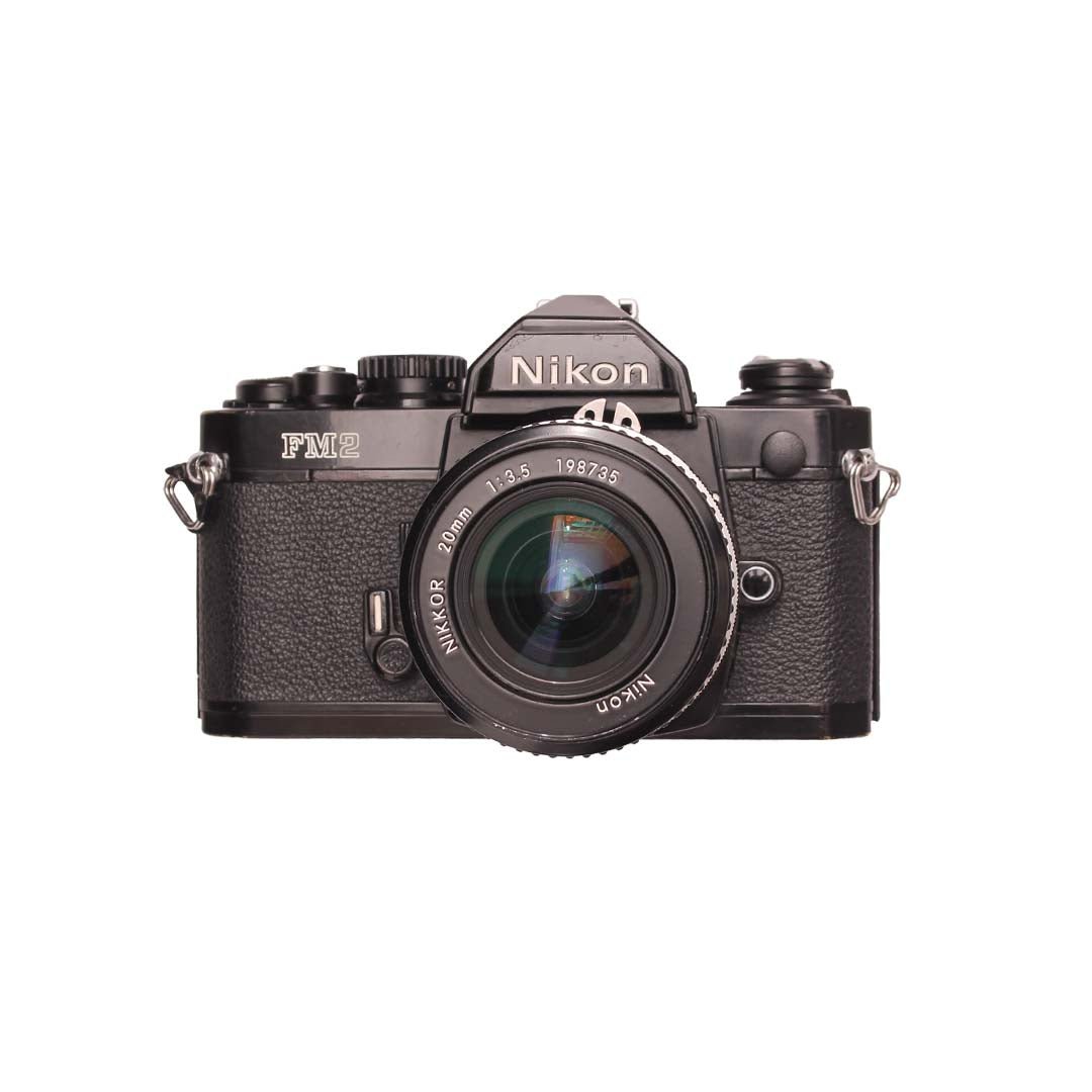 Nikon FM2 + 20mm f3.5 - grainoverpixel