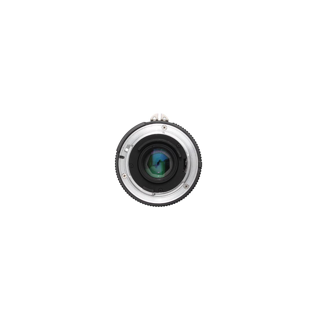 Nikon Nikkor 35mm f2.8 - grainoverpixel