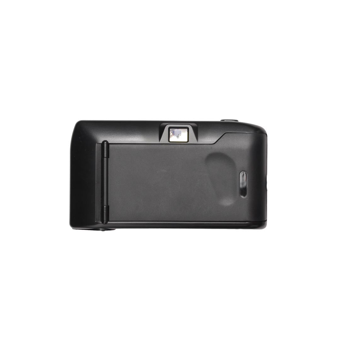 Nikon RF10 - grainoverpixel