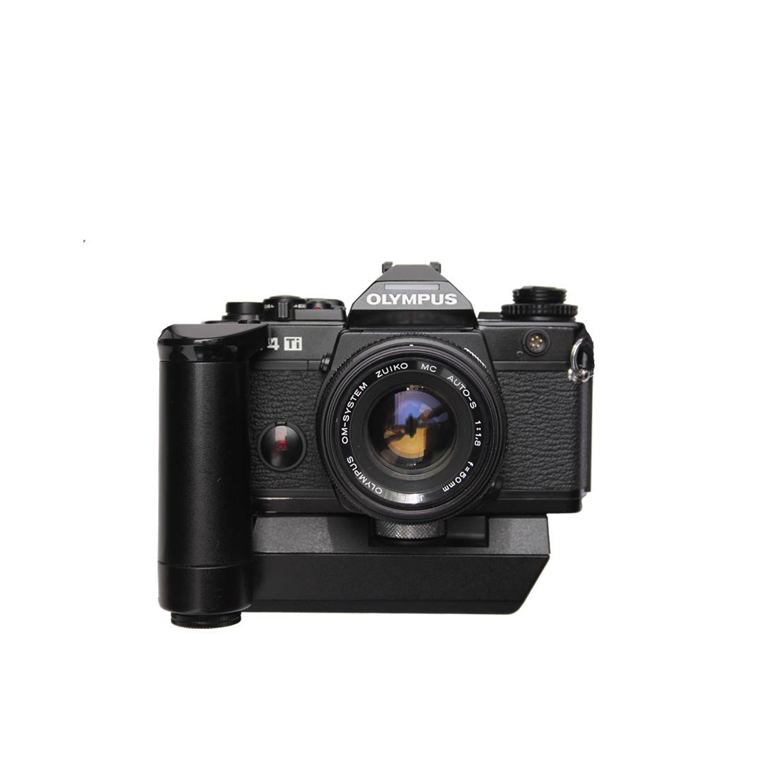 Olympus OM 4 Ti + 50mm SET - black