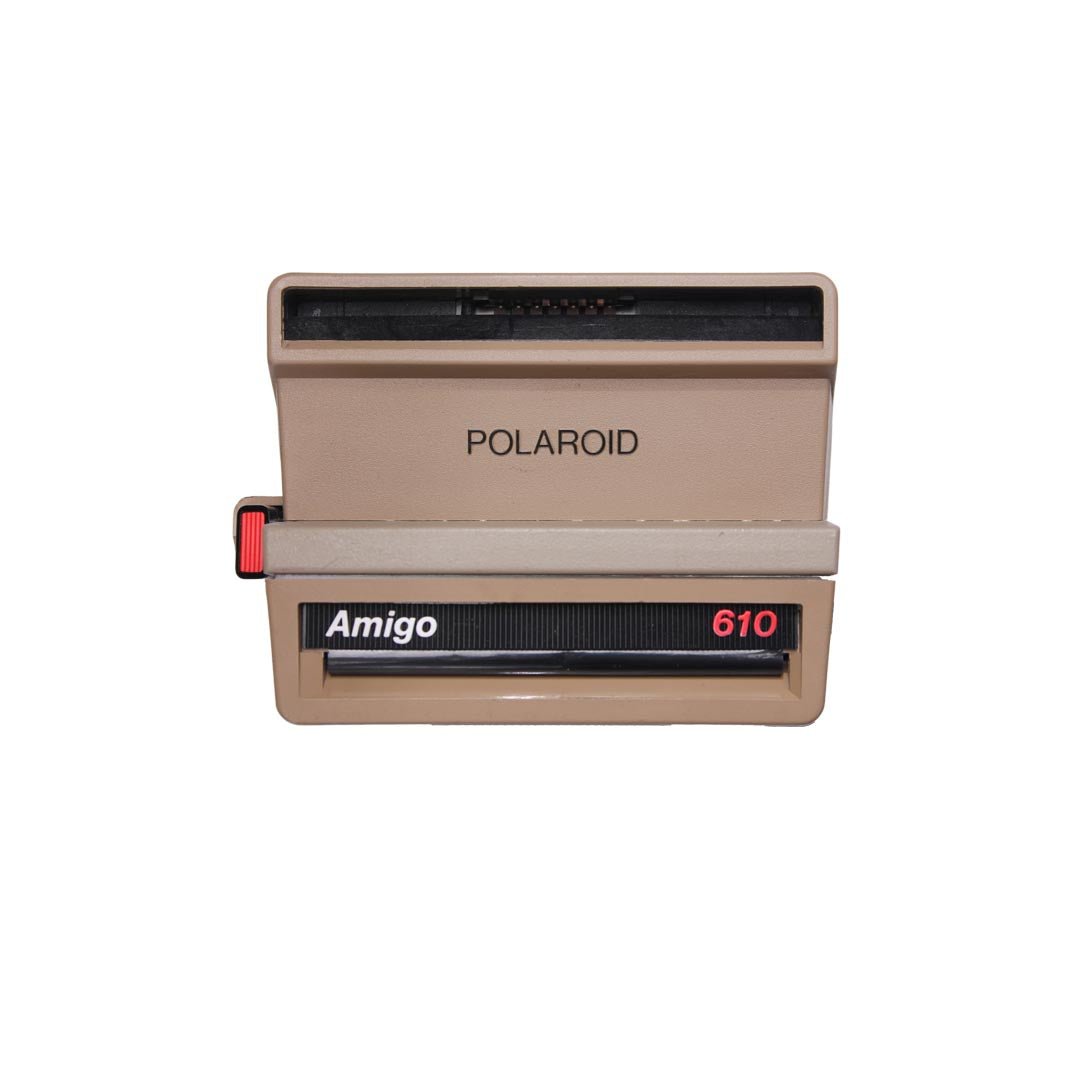 Polaroid 600 Land Camera - brown - grainoverpixel