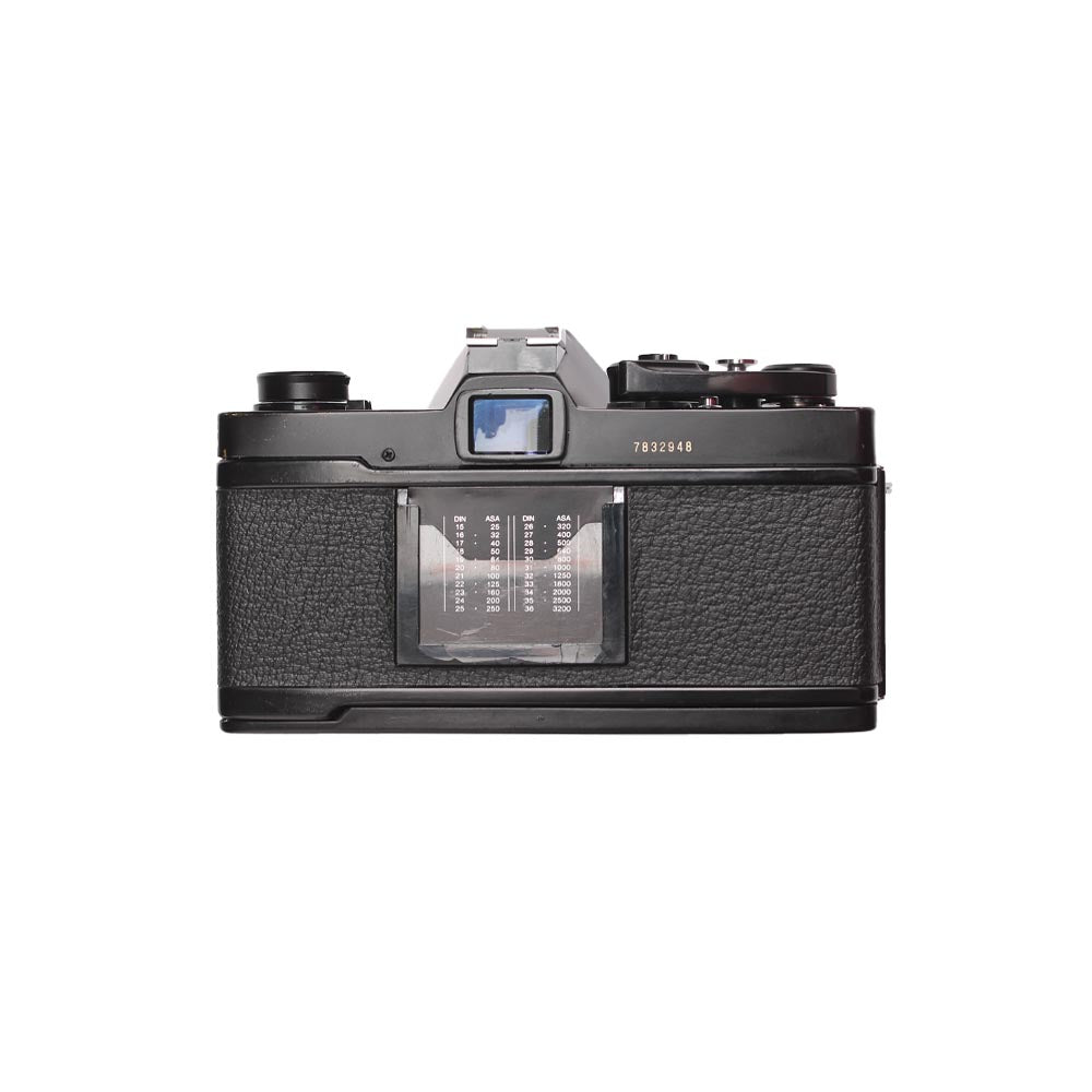 Porst Compact Reflex SP + 55mm f1.7 SET - grainoverpixel