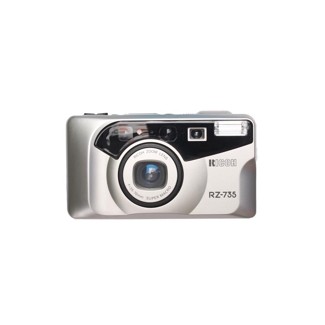 Ricoh RZ-735 - grainoverpixel