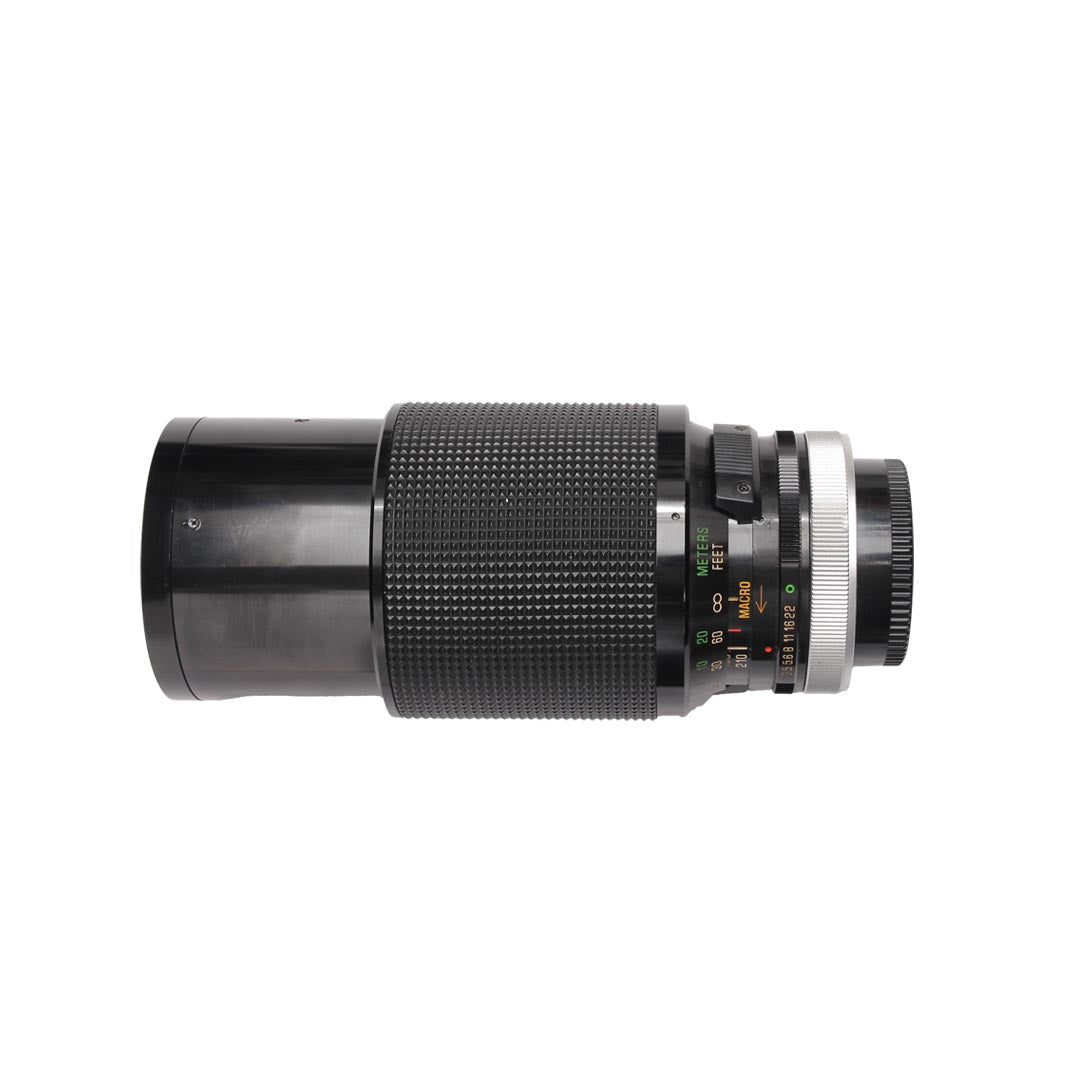 Vivitar Series 1 70-210mm f3.5 - Canon FD - grainoverpixel