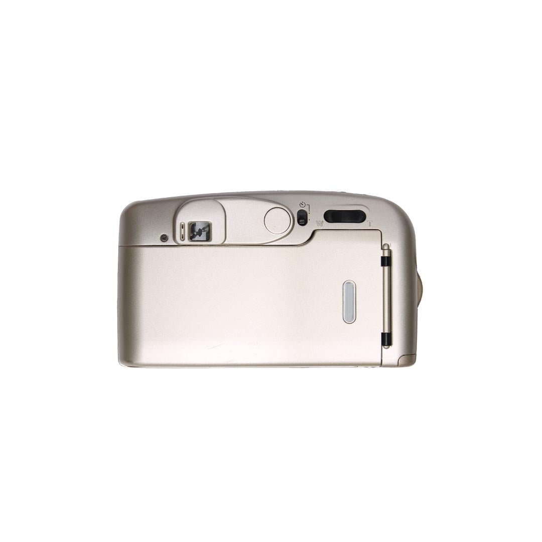 Yashica Zoomate 105 - silver - grainoverpixel