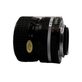 Nikon NIKKOR 35-70mm f3.5-4.5 - grainoverpixel